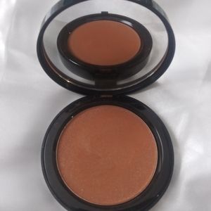 BOBBI BROWN BRONZER
